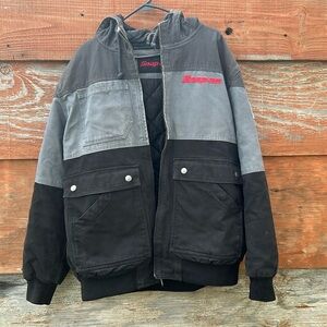 Black and grey Snap-on Men’s XL coat. Brand new never worn